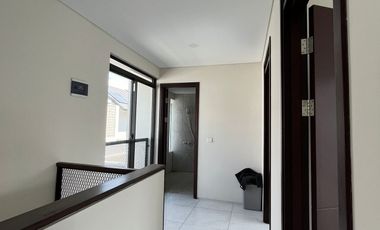 Disewakan Rumah Baru
Tatar Tarubhawana 
Kota Baru Parahyangan Bandung