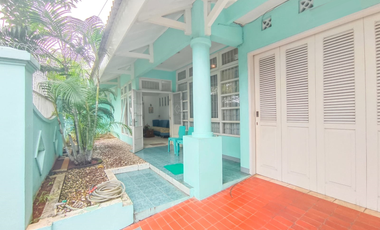 Jual Rumah 2LT Siap Huni Luas 217M2  Nyaman di Sektor 9 Bintaro