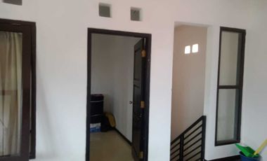 Rumah di Perum Puri Surya Jaya, Fasilitas Lengkap Gedangan, Sidoarjo