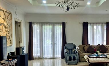 Jual Rumah 3 Lt Shm Bagus Semi Furnished Di Villa Permata Gading