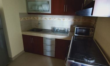 Spesialis apartement Hamptons park unit sewa luas 105 m2 golf view