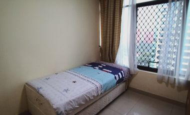 Spesialis apartement Hamptons park unit luas 121 sewa golf view