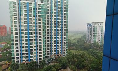 Spesialis apartement Hamptons park unit luas 121 sewa golf view