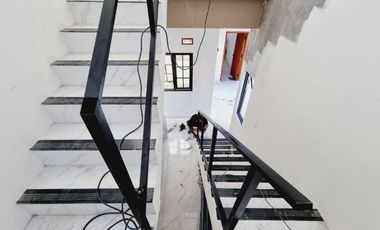 Rumah Baru Lingkungan Town House di Banjarsari Solo (DR)