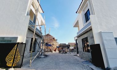 Rumah Baru Lingkungan Town House di Banjarsari Solo (DR)