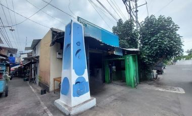 Ruang Usaha Tepi Jalan Raya Strategis di Ketelan Banjarsari Solo