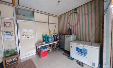 Ruang Usaha Tepi Jalan Raya Strategis di Ketelan Banjarsari Solo