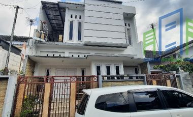 Rumah 2 lantai siap pakai di Pulisen Boyolali Kota