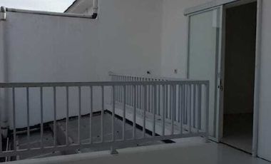 Dijual Rumah Baru 2 LT Kharisma Town House Bojongsoang Buah Batu Ban