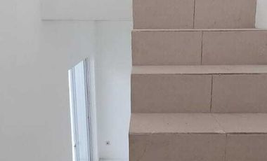 Dijual Rumah Baru 2 LT Kharisma Town House Bojongsoang Buah Batu Ban