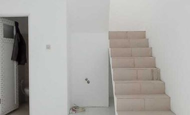 Dijual Rumah Baru 2 LT Kharisma Town House Bojongsoang Buah Batu Ban
