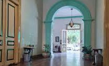 Hotel aktif nuansa vintage di pusat kota solo