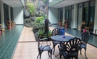 Hotel aktif nuansa vintage di pusat kota solo