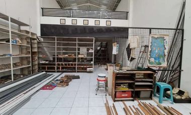 Gudang atau ruang usaha jalan yos sudarso solo