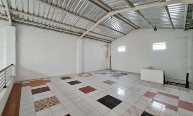 Gudang atau ruang usaha jalan yos sudarso solo