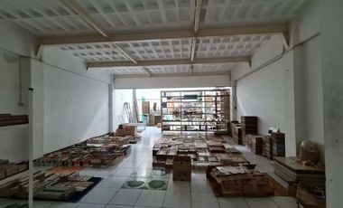 Gudang atau ruang usaha jalan yos sudarso solo