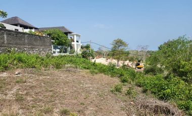 DIJUAL TANAH FULL VIEW LAUT LOKASI DI MENGELAK / JALAN PANTAI MELASTI