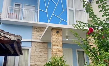 Rumah lantai 2 di kompleks Bale pelangi