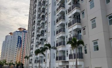 Thamrin Districk Residence Bekasi Depan Kolam Renang