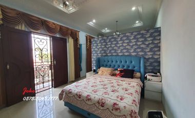 Rumah Bagus Design Klasik 3 Lt di Komplek Citra Garden, Kalideres