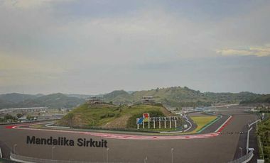 Jual tanah di MANDALIKA LOMBOK 9125m2 view sirkuit