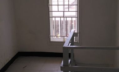 Disewakan Rumah di Perumahan Puri Cibeureum Sukabumi 2lt dan 3Kamar
