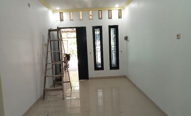 Disewakan rumah di Taman Malaka Pdk Kelapa Jak Tim