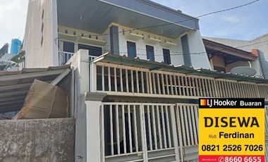 Disewakan rumah di Taman Malaka Pdk Kelapa Jak Tim