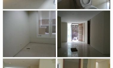 jual rumah lntai 2 CITRA LAND