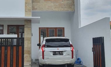 rumah dualantai di slawi kota