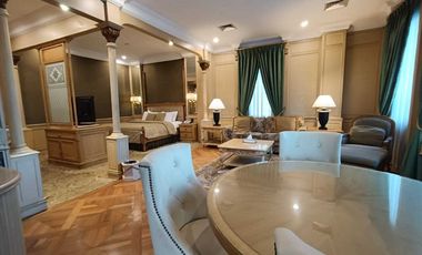 Disewakan Hotel dan Cafe Bintang 3 di Dago