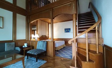 Disewakan Hotel dan Cafe Bintang 3 di Dago