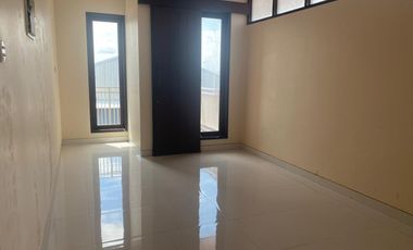 Dijual Rumah 3 Lantai Di Area Denpasar
