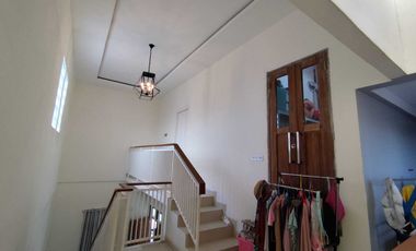 DIJUAL RUMAH FULL FURNISH JALAN CENDANA RAYA KENTEN PALEMBANG