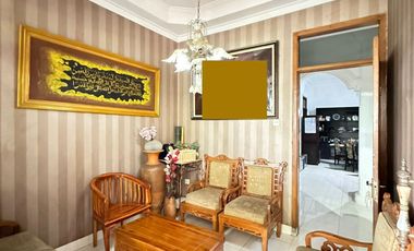 Dijual cepat Rumah hitung tanah di Singgasana Pradana