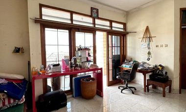 Dijual cepat Rumah hitung tanah di Singgasana Pradana