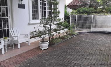 TERMURAHHH RUMAH KOMPLEK VILLA DELIMA HARGA MENDEKATI NJOP