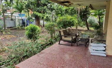 Dijual Rumah Luas Lokasi Jl. Kyai Abdullah Surabaya