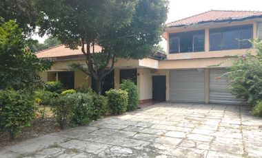 Dijual Rumah Luas Lokasi Jl. Kyai Abdullah Surabaya