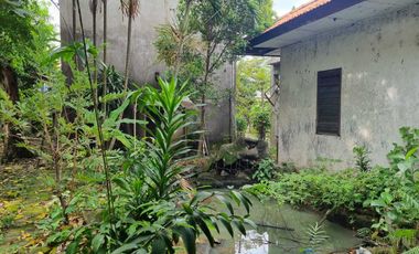 Dijual Rumah Luas Lokasi Jl. Kyai Abdullah Surabaya