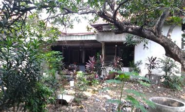 Dijual Rumah Luas Lokasi Jl. Kyai Abdullah Surabaya