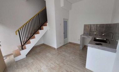 Rumah Murah 2 lantai lokasi dekat kntor walikota dan stdion jis sunter