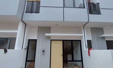 Rumah Murah 2 lantai lokasi dekat kntor walikota dan stdion jis sunter