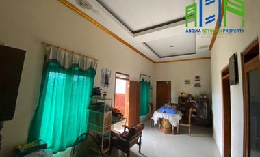 Rumah siap huni dekat jalan utama di Teras Boyolali