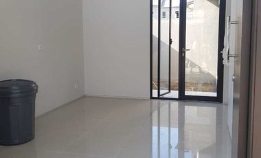 Rumah baru GRESS di Grand Sunrise, Menganti, Gresik