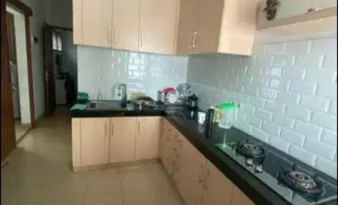 disewakan rumah bagus furnished di utan kayu matraman 2 lantai