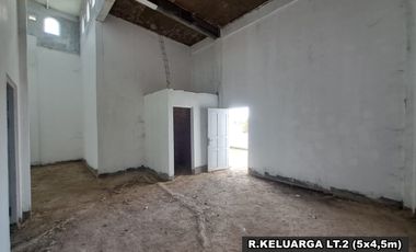 rumah mewah 2lt type 650/1200m2 di loktabat selatan