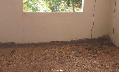 Lelang Rumah Kosong