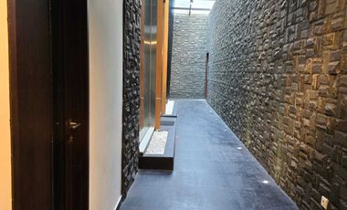 FOR RENT MINIBUILDING DI KEMANG RAYA JAKARTA SELATAN