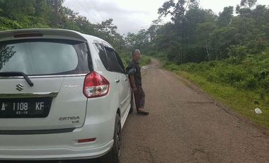 Tanah Dijual Di Jalan Raya Cirinten Lebak Banten cocok utk perkebunan